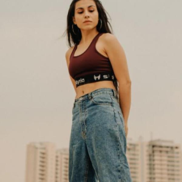 БЕШЕНАЯ СУКА РЕЖИМА ФУТБОЛКА ЧЕРНАЯ